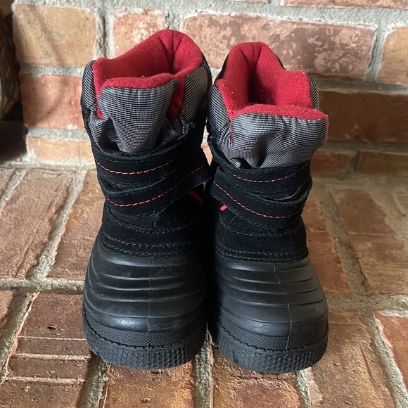 Totes Toddler Black Snow Boots - Picture 4 of 7